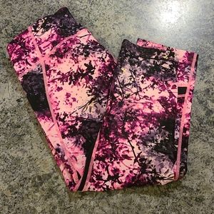OLD NAVY LEGGINGS